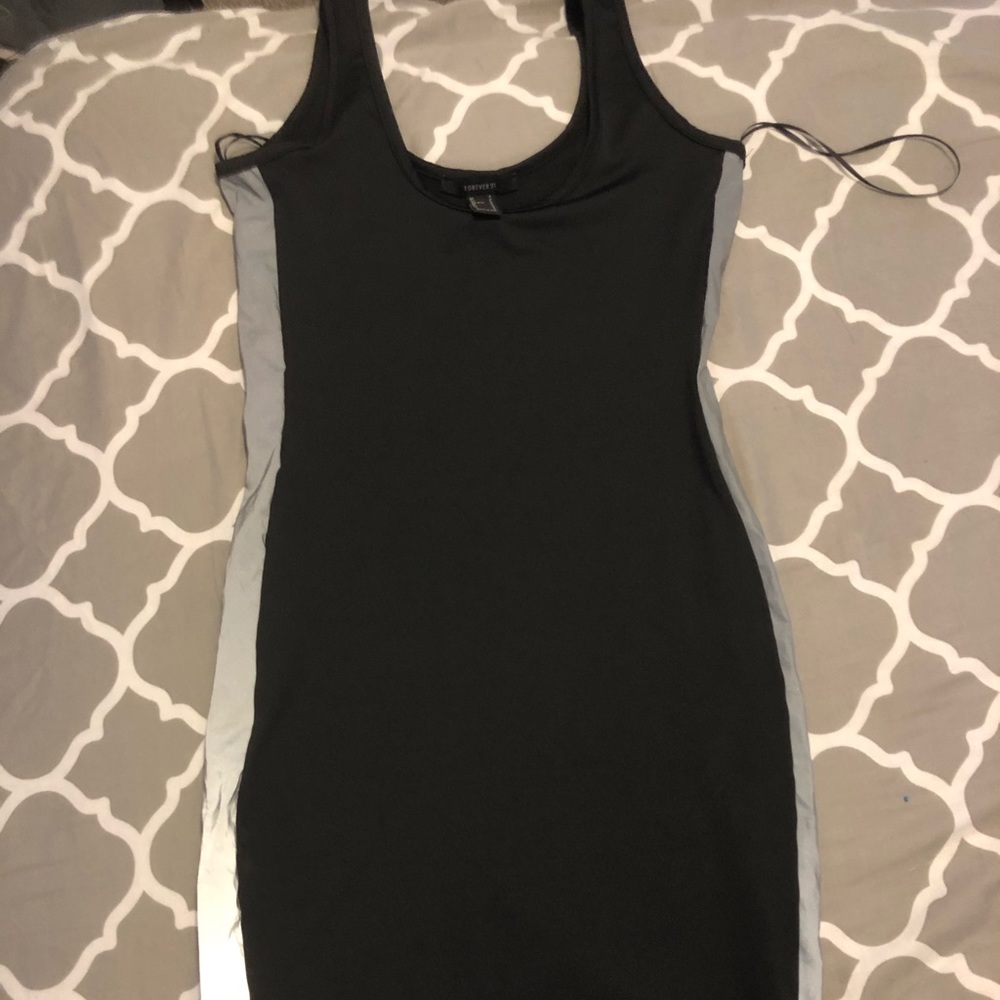 REFLECTIVE DRESS
